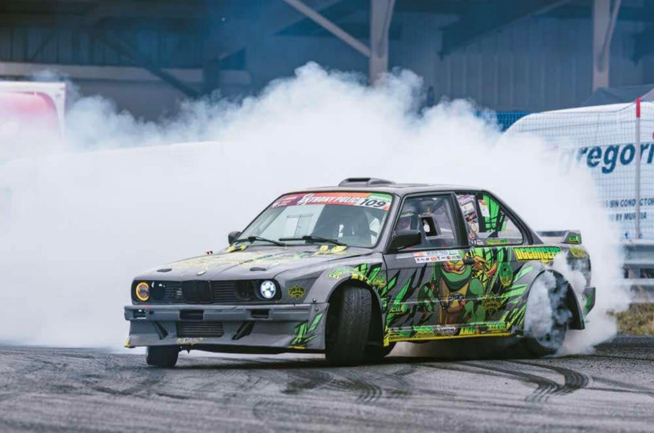 BMW E30 de la Bigtoon's Family